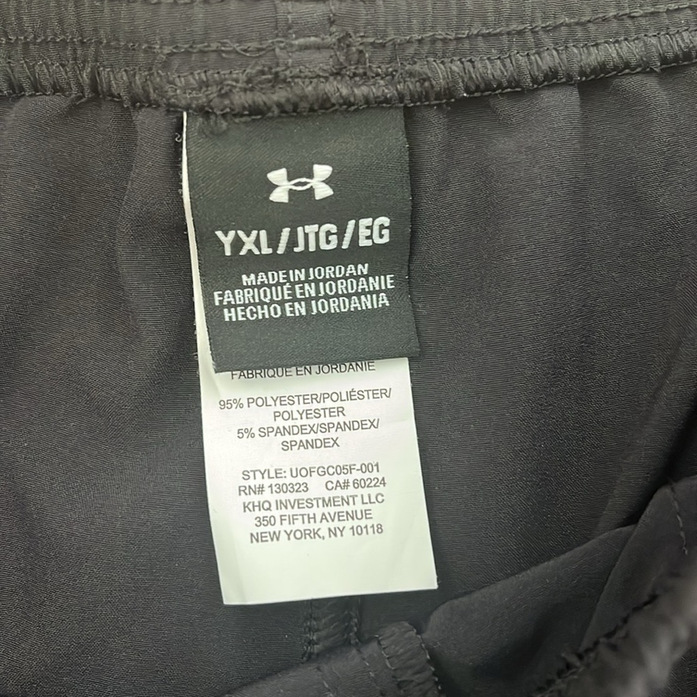 Youth Under Armour Black Lightweight Athletic Pant Size XL - Picture 4 of 5